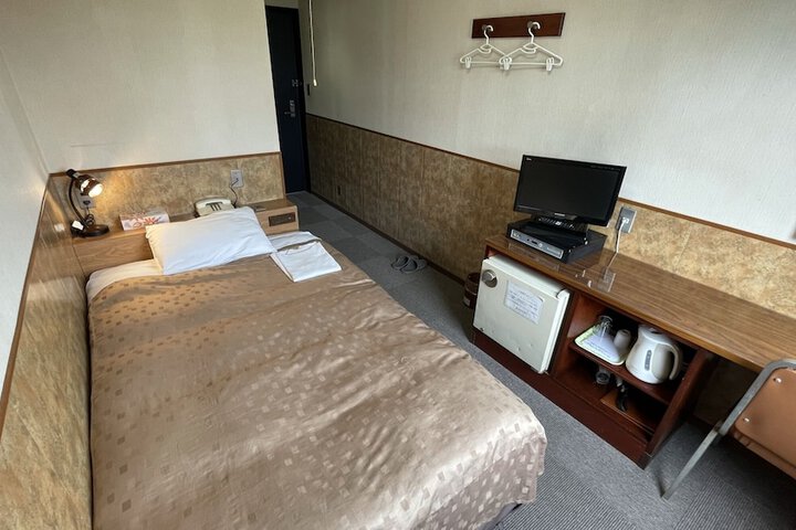 Room 34 of 71