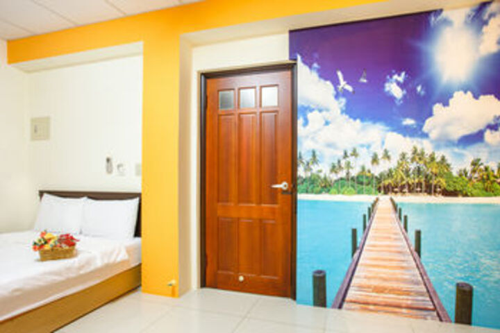 Room 36 of 89