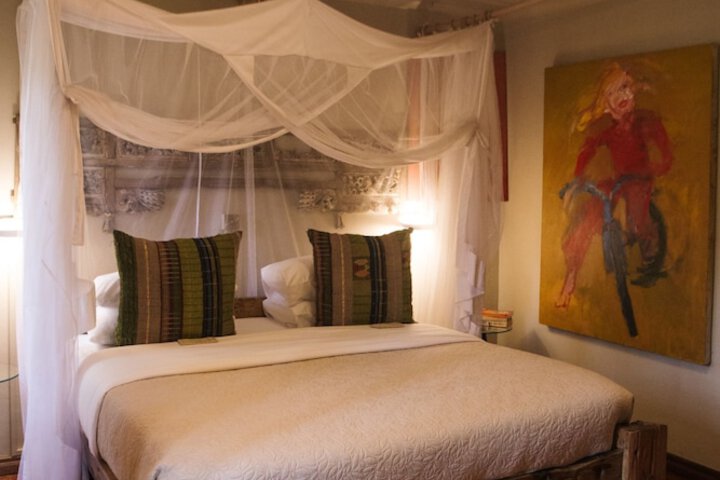 Room 4 of 19