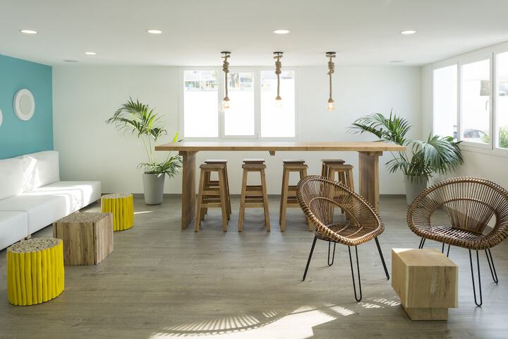 Guest Lobby