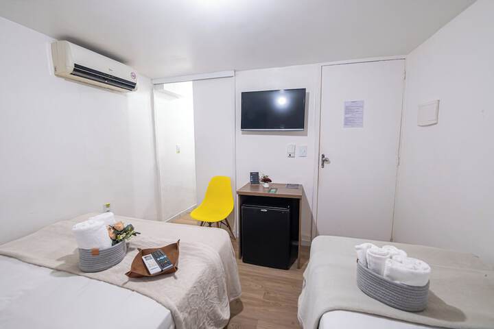 Room 18 of 95