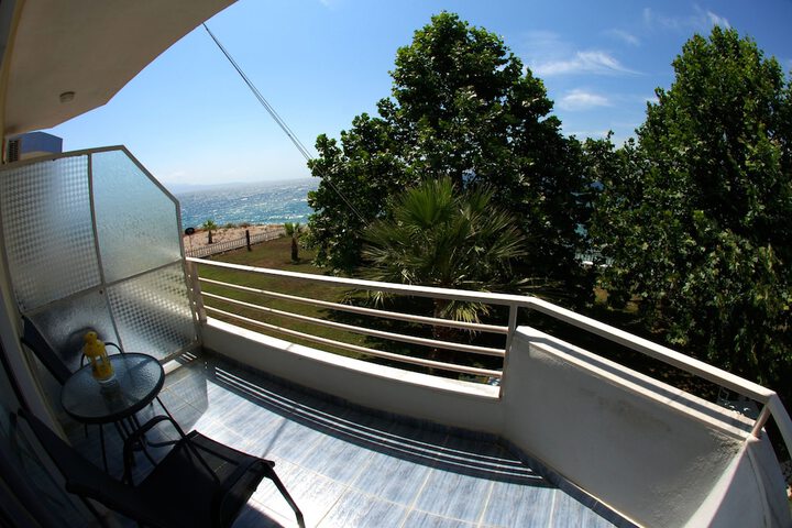 Terrace/Patio 42 of 86