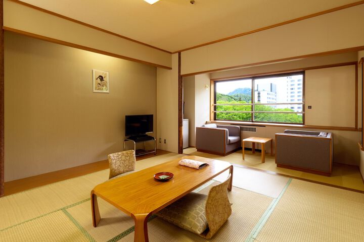 Room 5 of 49