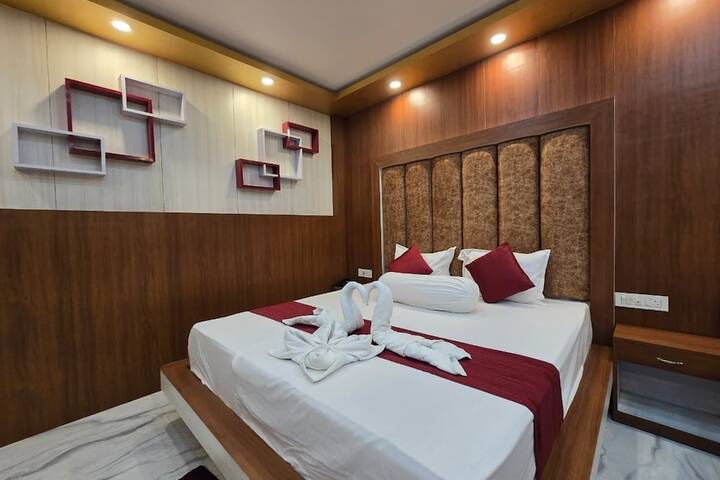Room 4 of 60