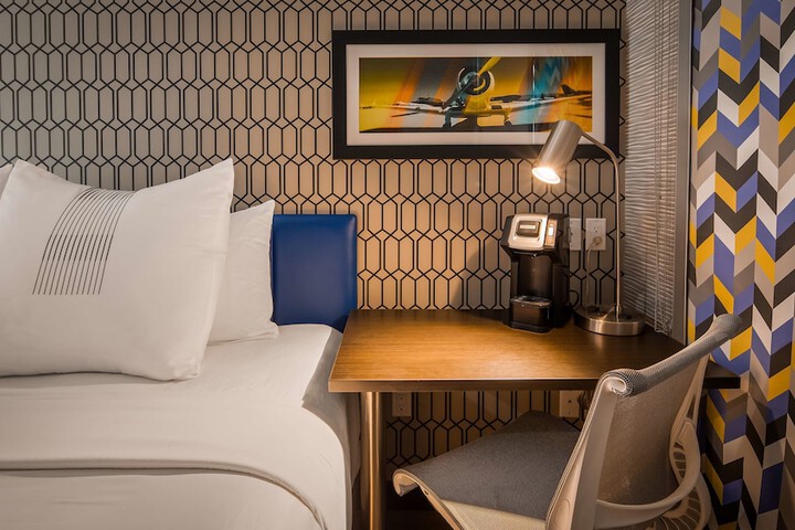Room 5 of 21