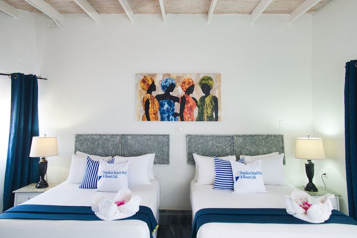 Room 3 of 60