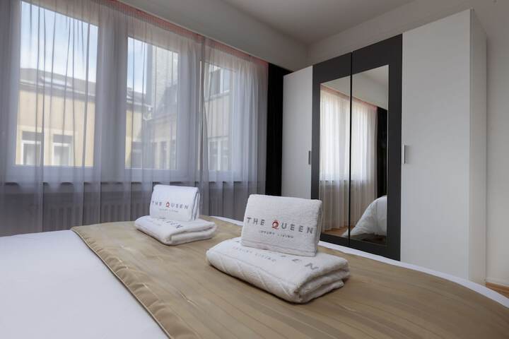 Room 36 of 645