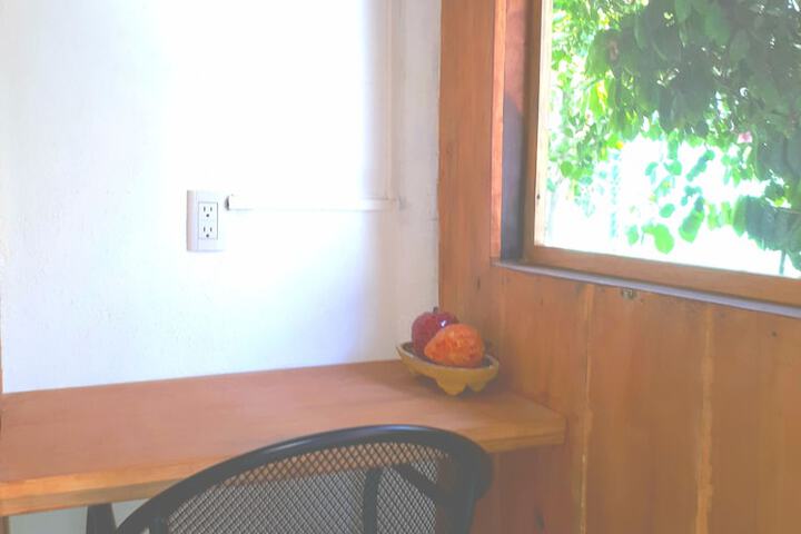 Room 14 of 28