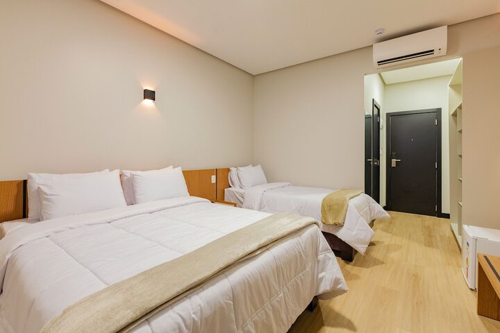 Room 14 of 62