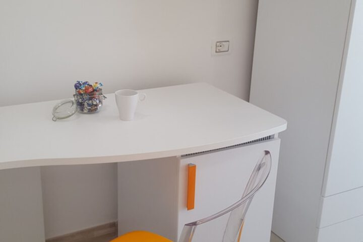 Room 42 of 86