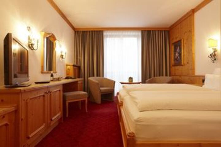 Room 29 of 42