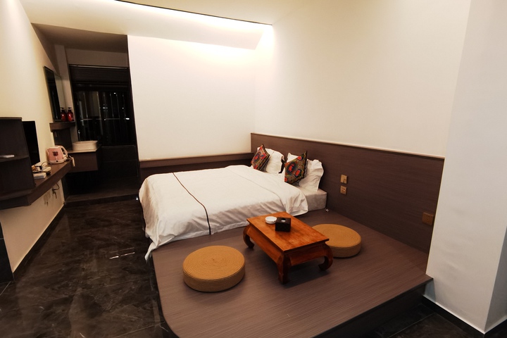 General 90 of 399