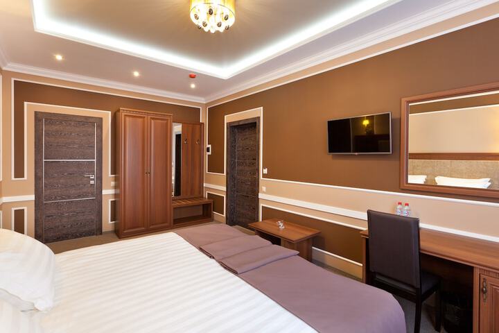 Room 14 of 31