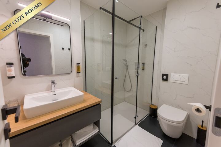 Clean Restrooms