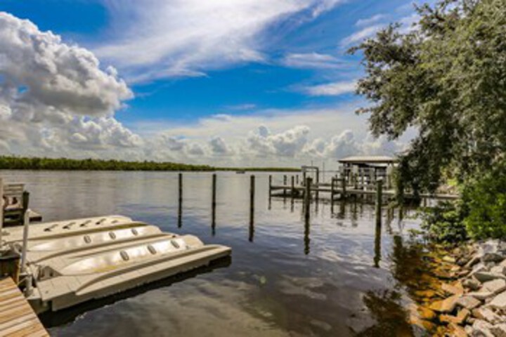Terrace/Patio 2 of 34