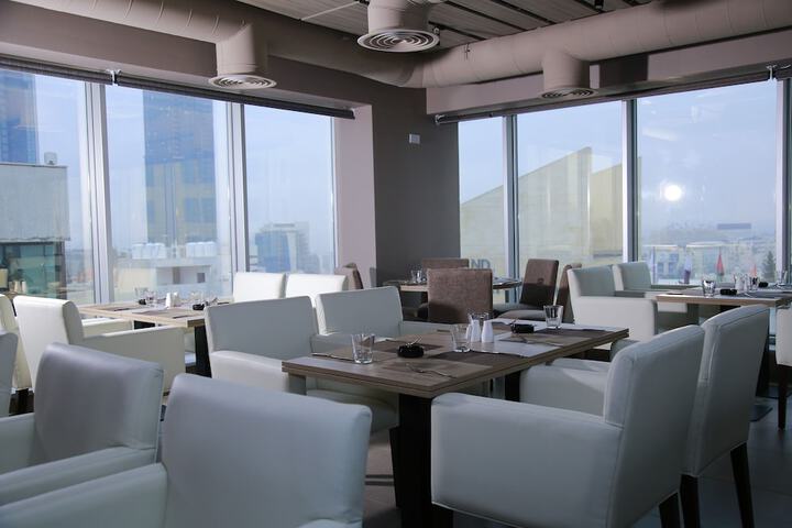 Dining Photos