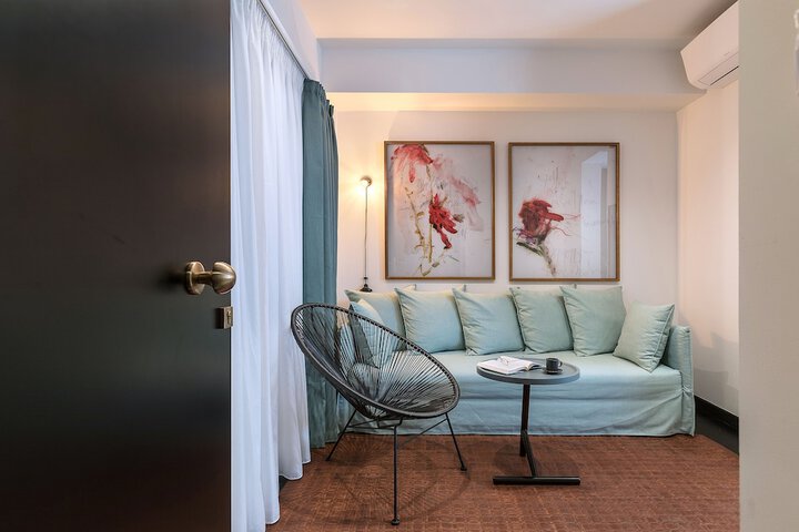 Room 14 of 72