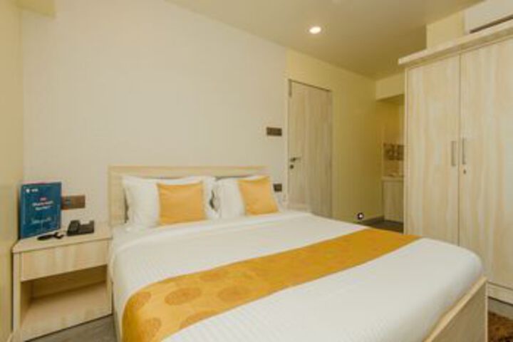 Room 12 of 22