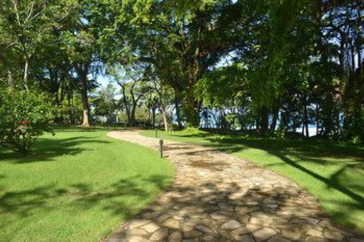 Property Grounds 17 of 22