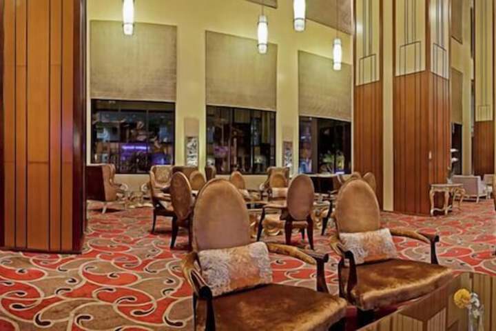 Guest Lobby