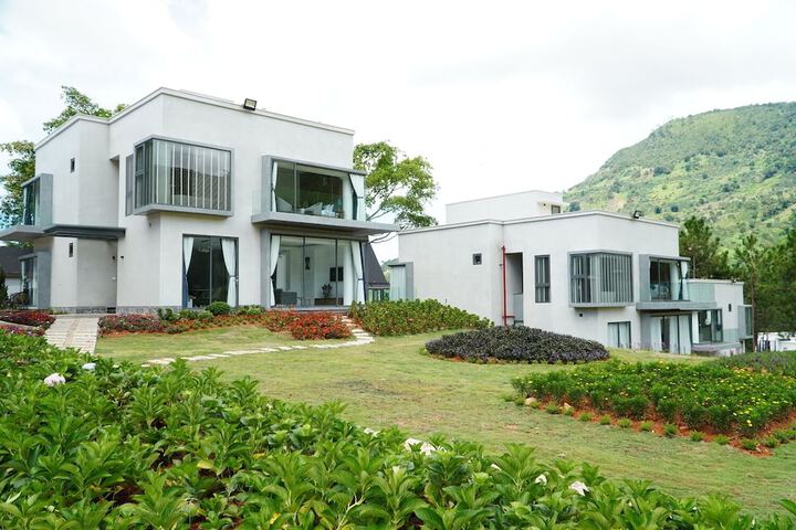 Exterior of Rung Thong Nui Voi Villa & Resort
