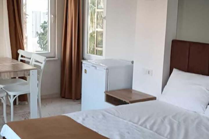 Room 58 of 171