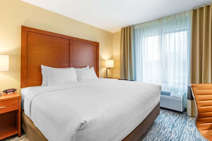 Standard | King Bed (24 of 26)