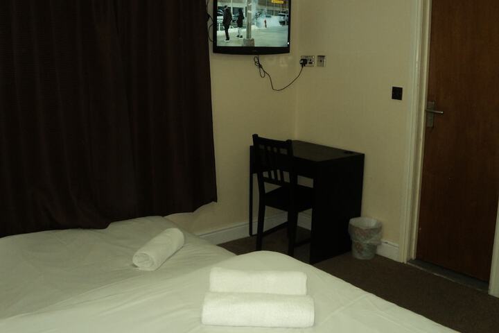 Room 26 of 72