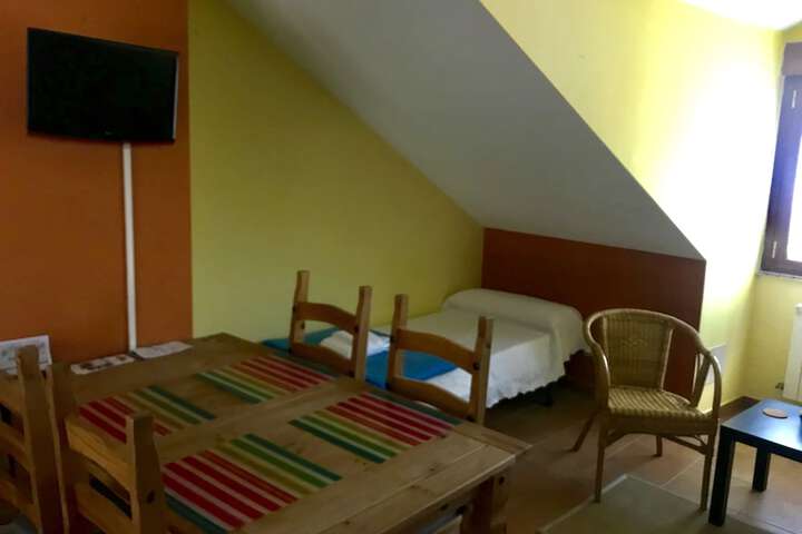 Room 12 of 29
