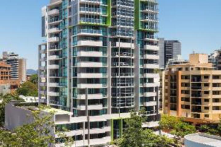 Terrace/Patio 4 of 5