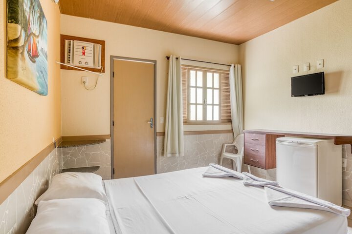 Room 8 of 44