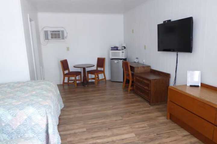 Room 27 of 113