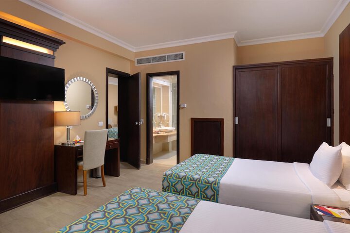 Room 14 of 52