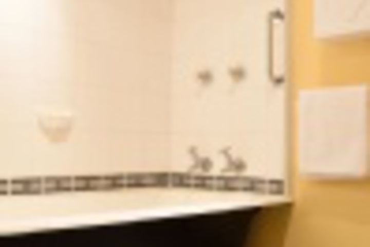 Room 328 of 360