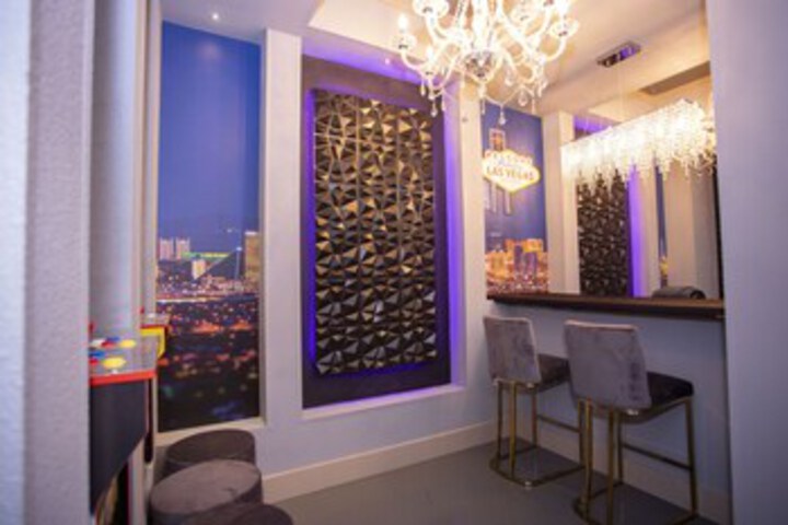 Hotel 3 of 62