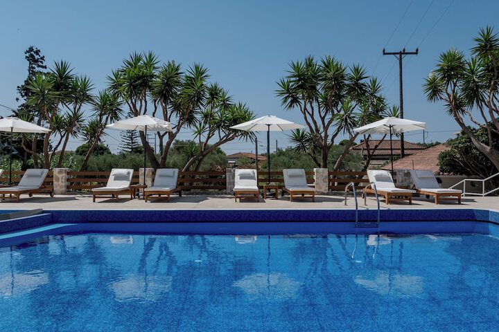 Pool 43 of 67