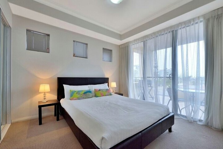 Room 14 of 82