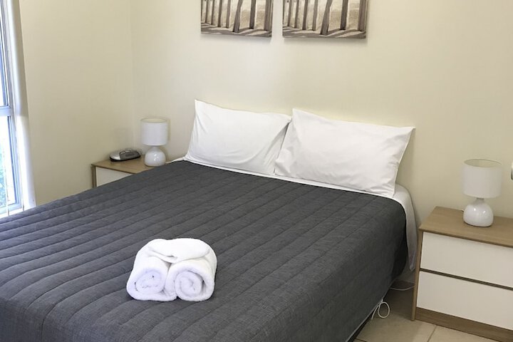 Room 6 of 65