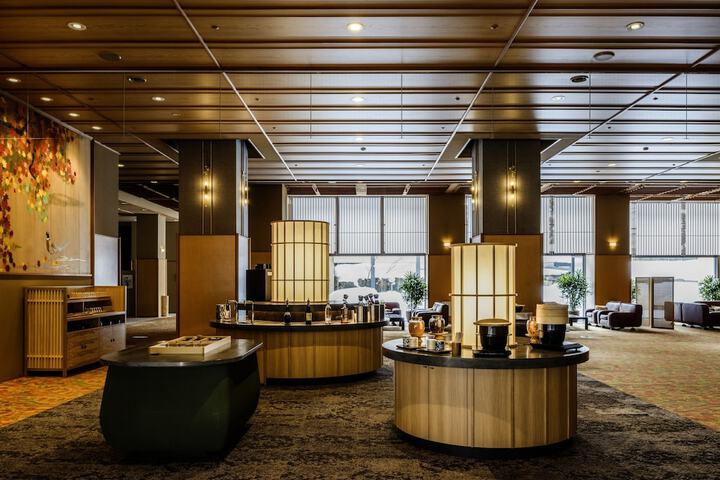 Guest Lobby