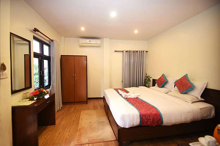 Room 30 of 55