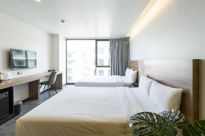 Room 19 of 65