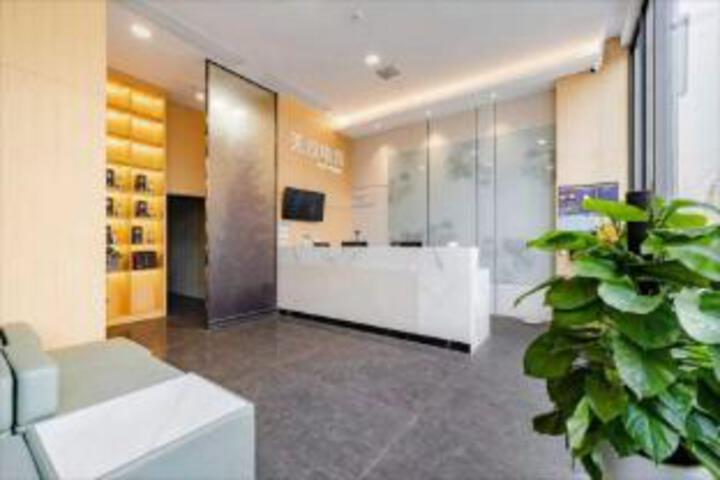 GreenTree Inn Express (Chengdu Jintang County University Town Branch)