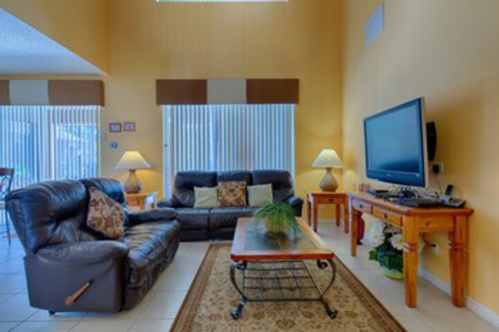 Room 78 of 272