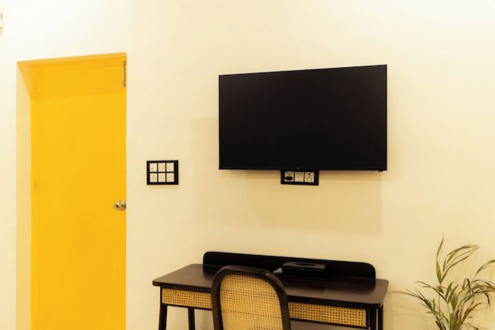 Room 13 of 78