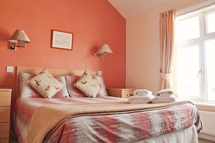 Room 4 of 44