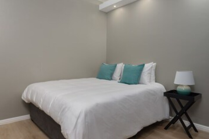 Room 12 of 19