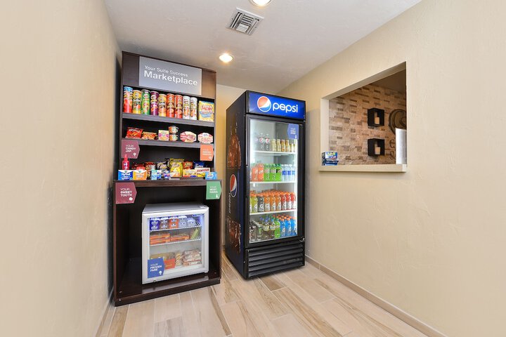 Snack bar