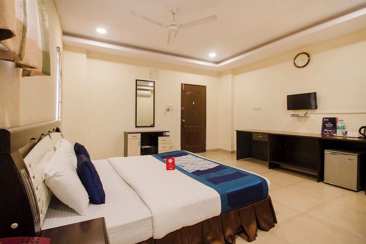 Room 3 of 15