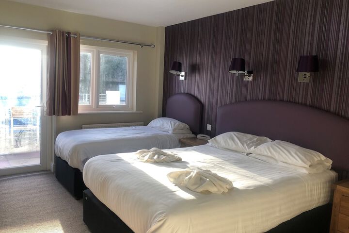 Room 17 of 92