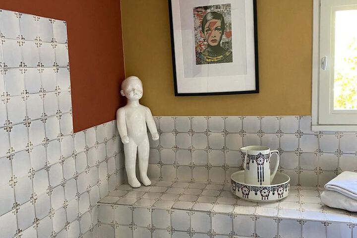 Room 44 of 56